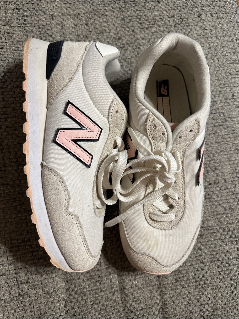 New Balance 515 Cream Sneakers with Pink N Logo 8.5W
